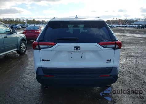 2023 Toyota Rav4 Xle из США, поврежденный, VIN 2T3P1RFV7PC389391